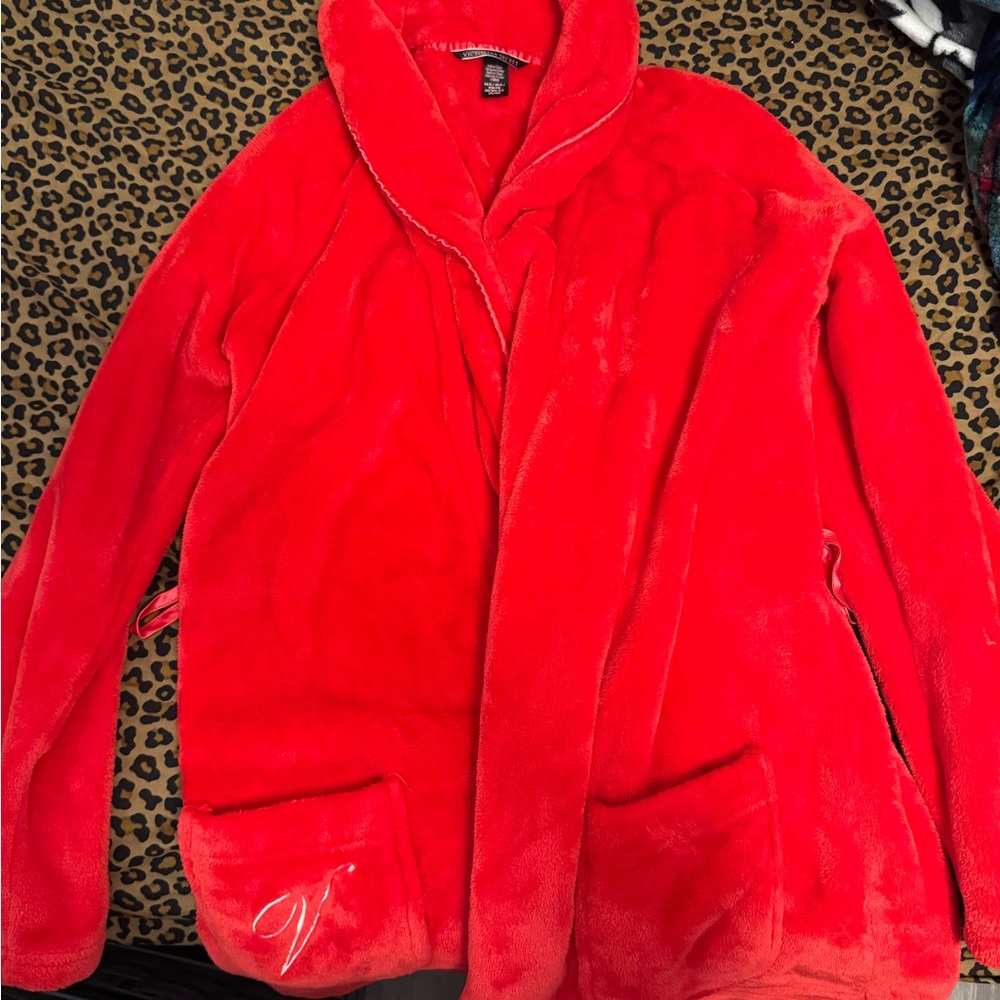 Victoria’s Secret Plush Red Fleece Robe